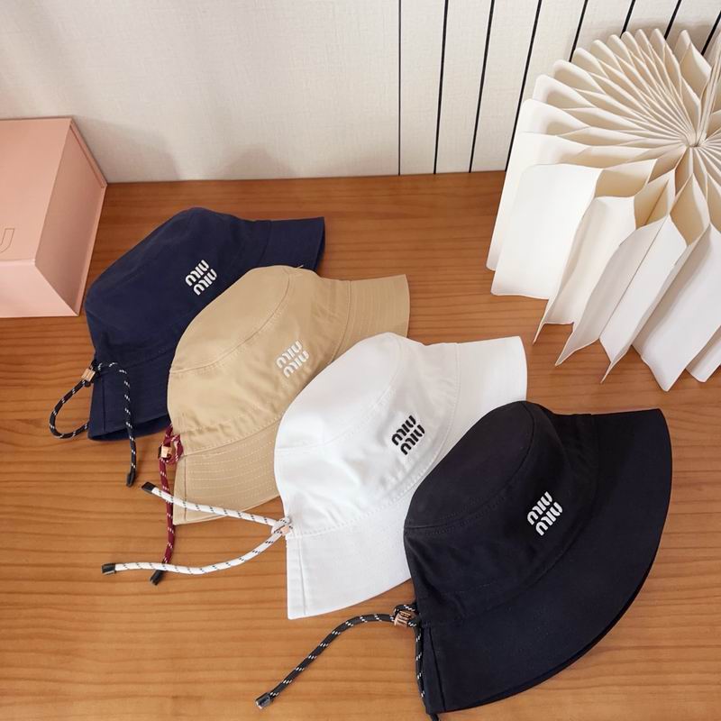 Miumiu Hat dx51
